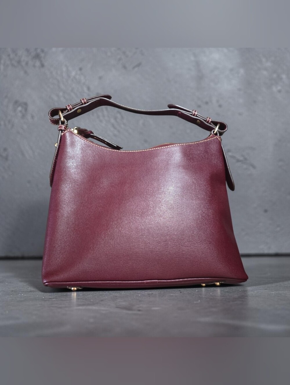 Dooney & Bourke Wine Leather Shoulder Bag - Picture 2 of 4